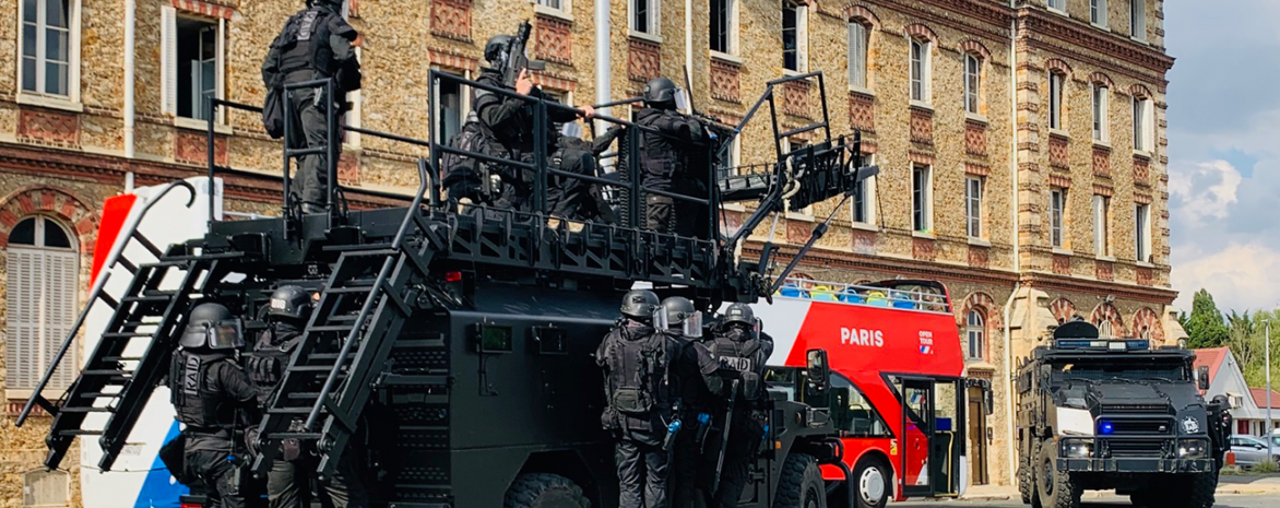Un véhicule du RAID